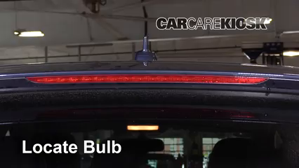 2011 Audi Q5 Premium Plus 2.0L 4 Cyl. Turbo Éclairage Feu de freinage central (remplacer l'ampoule)